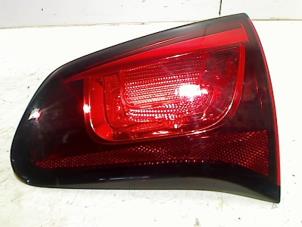 Gebruikte Reflector achterklep links Citroen C3 Prijs € 27,00 Margeregeling aangeboden door Van der Ven Autorecycling B.V.