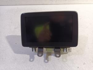 Gebruikte Display Interieur Mazda 2 Prijs € 120,00 Margeregeling aangeboden door Van der Ven Autorecycling B.V.
