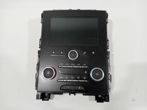 Gebruikte Display Interieur Renault Megane Prijs € 349,00 Margeregeling aangeboden door Van der Ven Autorecycling B.V.