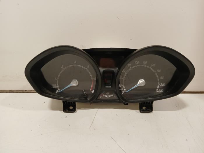 Instrumentenpaneel van een Ford Tourneo Courier 2014