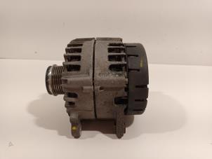 Gebruikte Dynamo Audi Q7 Prijs € 531,00 Margeregeling aangeboden door Van der Ven Autorecycling B.V.