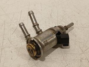 Gebruikte Adblue injector Opel Vivaro Prijs € 45,00 Margeregeling aangeboden door Van der Ven Autorecycling B.V.