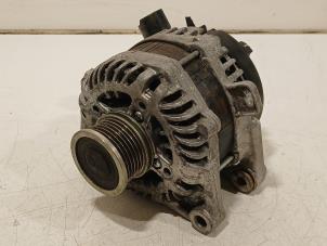 Gebruikte Dynamo Opel Vivaro Prijs € 56,00 Margeregeling aangeboden door Van der Ven Autorecycling B.V.