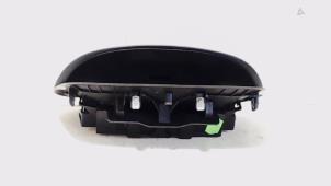 Gebruikte Display Interieur Renault Megane Prijs € 14,00 Margeregeling aangeboden door Van der Ven Autorecycling B.V.