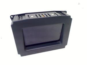 Gebruikte Display Interieur Opel Vectra Prijs € 15,00 Margeregeling aangeboden door Van der Ven Autorecycling B.V.