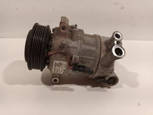 Gebruikte Aircopomp Opel Astra Prijs € 50,00 Margeregeling aangeboden door Van der Ven Autorecycling B.V.