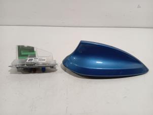 Gebruikte Antenne BMW 3-Serie Prijs € 45,00 Margeregeling aangeboden door Van der Ven Autorecycling B.V.