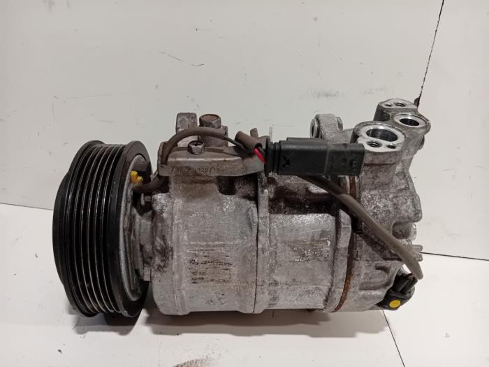 Gebruikte Aircopomp BMW 1-Serie Prijs € 80,00 Margeregeling aangeboden door Van der Ven Autorecycling B.V.
