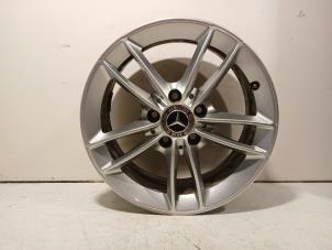 Gebruikte Velg Mercedes A-Klasse Prijs € 75,00 Margeregeling aangeboden door Van der Ven Autorecycling B.V.