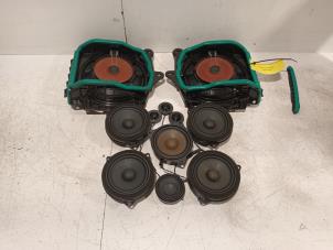 Gebruikte Audio set BMW 320 Prijs € 226,00 Margeregeling aangeboden door Van der Ven Autorecycling B.V.