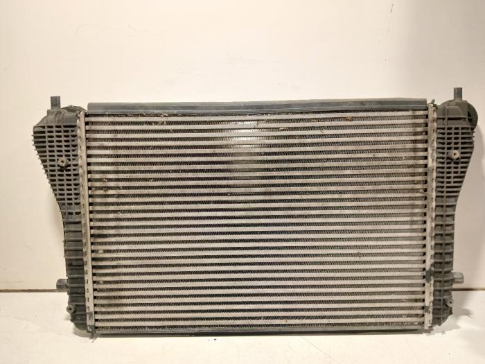 Gebruikte Intercooler Skoda Octavia Prijs € 50,00 Margeregeling aangeboden door Van der Ven Autorecycling B.V.