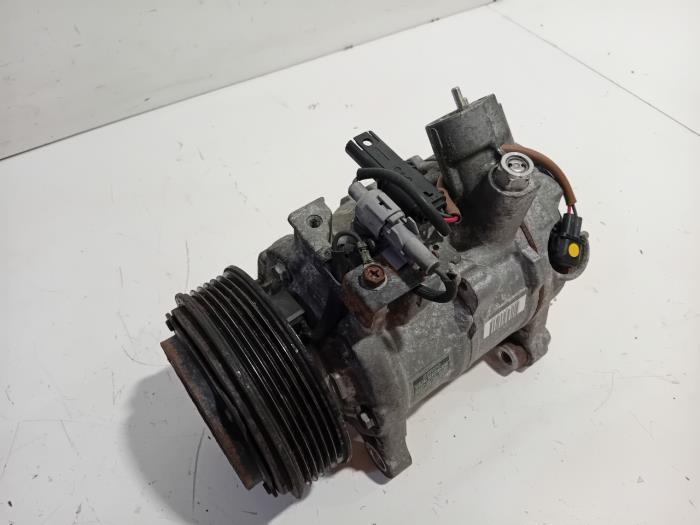 Gebruikte Pomp Airco BMW 3-Serie Prijs € 75,00 Margeregeling aangeboden door Van der Ven Autorecycling B.V.