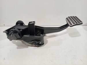 Gebruikte Rempedaal Mercedes E-Klasse Prijs € 26,00 Margeregeling aangeboden door Van der Ven Autorecycling B.V.