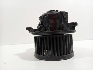 Gebruikte Koelvin Airco Ford Transit Custom Prijs € 45,00 Margeregeling aangeboden door Van der Ven Autorecycling B.V.