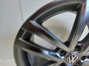 Gebruikte Velg Volkswagen Bestel Prijs € 160,00 Margeregeling aangeboden door Van der Ven Autorecycling B.V.