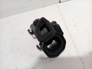 Gebruikte Diversen Mercedes C-Klasse Prijs € 26,00 Margeregeling aangeboden door Van der Ven Autorecycling B.V.