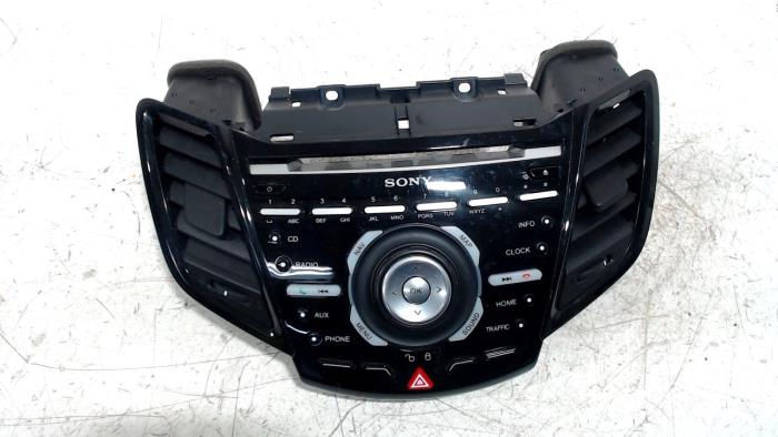 Gebruikte Display Interieur Ford Fiesta Prijs € 12,00 Margeregeling aangeboden door Van der Ven Autorecycling B.V.