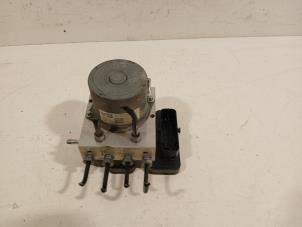 Gebruikte ABS Pomp Citroen C3 Prijs € 80,00 Margeregeling aangeboden door Van der Ven Autorecycling B.V.