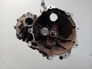 Gebruikte Versnellingsbak Volkswagen Polo Prijs € 424,00 Margeregeling aangeboden door Van der Ven Autorecycling B.V.