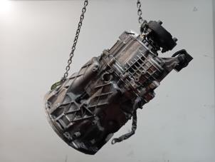 Gebruikte Versnellingsbak Mercedes C-Klasse Prijs € 317,00 Margeregeling aangeboden door Van der Ven Autorecycling B.V.