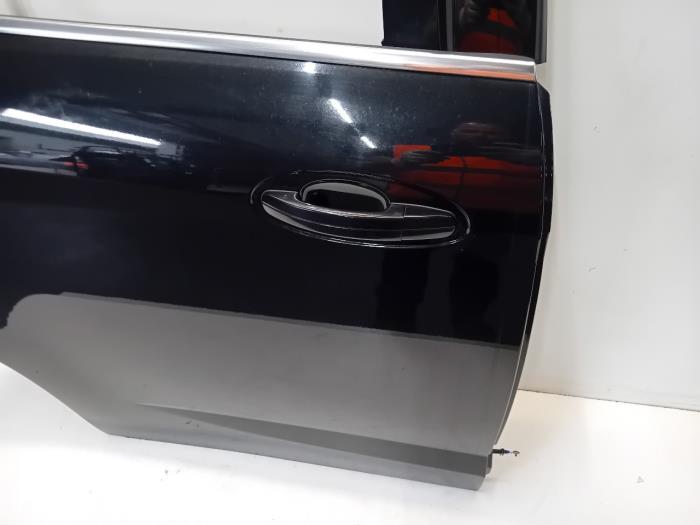 Portier 4Deurs rechts-achter van een Ford Grand C-Max 2013