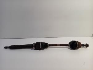 Gebruikte Homokineetas rechts-voor Ford Grand C-Max Prijs € 50,00 Margeregeling aangeboden door Van der Ven Autorecycling B.V.