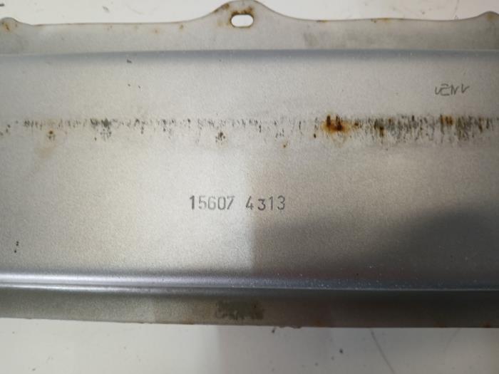 Bumperframe achter van een Toyota Yaris 2014