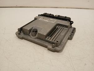 Gebruikte Computer Motormanagement Opel Vivaro Prijs € 165,00 Margeregeling aangeboden door Van der Ven Autorecycling B.V.