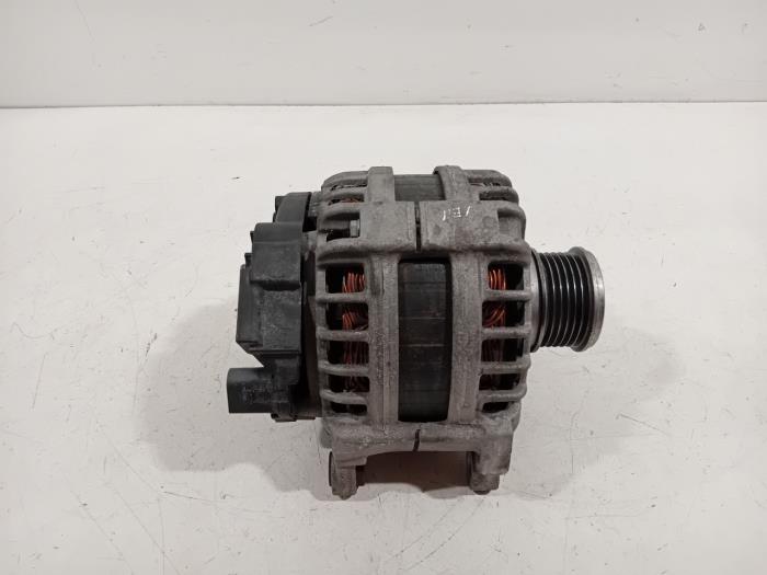 Dynamo van een Skoda Octavia 2020