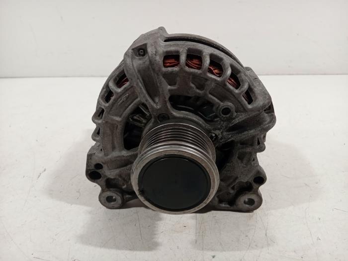 Dynamo van een Skoda Octavia 2020