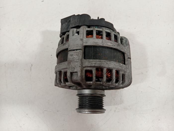 Dynamo van een Skoda Octavia 2020