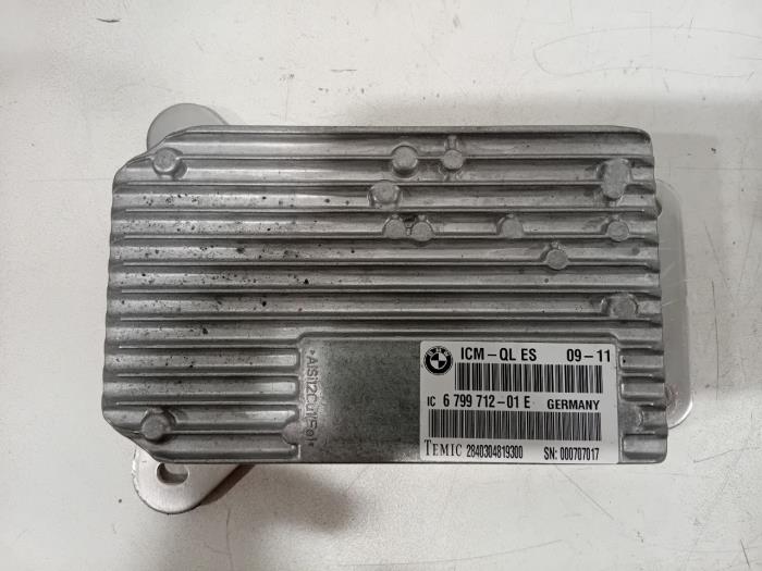 Gebruikte Computer Diversen BMW 5-Serie Prijs € 65,00 Margeregeling aangeboden door Van der Ven Autorecycling B.V.