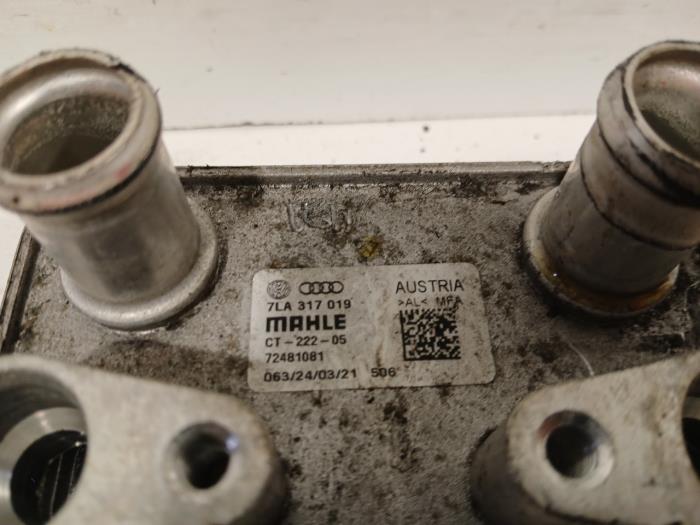 Oliekoeler van een Volkswagen Transporter 2021