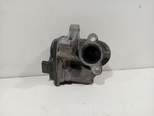 Gebruikte Gasklephuis Renault Trafic Prijs € 75,00 Margeregeling aangeboden door Van der Ven Autorecycling B.V.