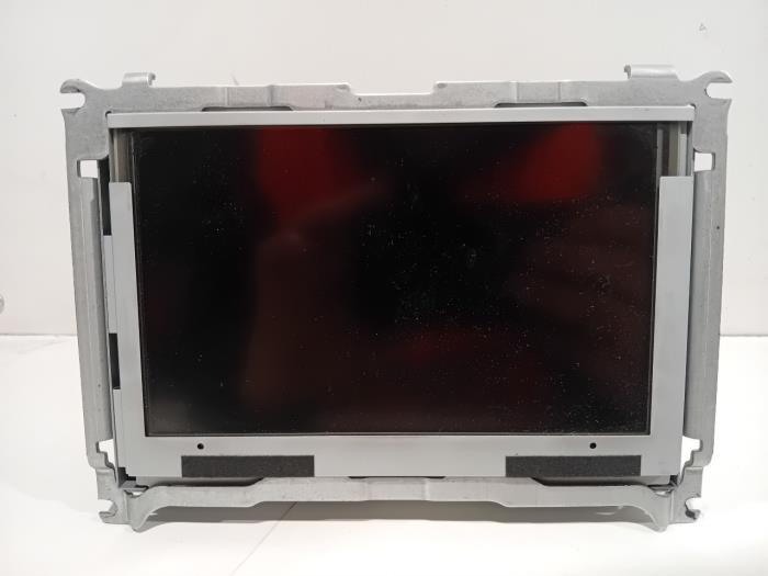 Gebruikte Display Interieur Jaguar XF Prijs € 100,00 Margeregeling aangeboden door Van der Ven Autorecycling B.V.
