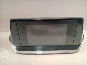 Gebruikte Display Interieur Peugeot 208 Prijs € 193,00 Margeregeling aangeboden door Van der Ven Autorecycling B.V.