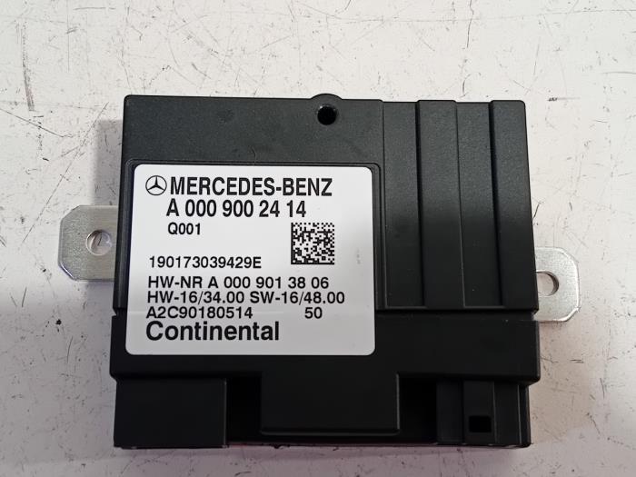 Gebruikte Brandstofpomp module Mercedes C-Klasse Prijs € 21,00 Margeregeling aangeboden door Van der Ven Autorecycling B.V.
