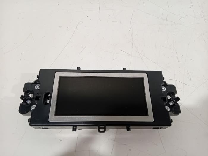 Gebruikte Display Interieur Mercedes GLK-Klasse Prijs € 65,00 Margeregeling aangeboden door Van der Ven Autorecycling B.V.