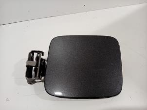 Gebruikte Tank Klep Suzuki Baleno Prijs € 16,00 Margeregeling aangeboden door Van der Ven Autorecycling B.V.