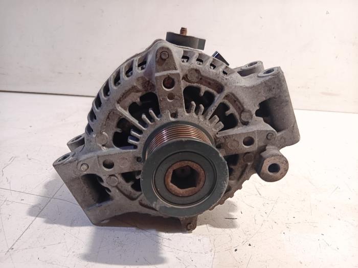 Gebruikte Dynamo BMW 5-Serie Prijs € 133,00 Margeregeling aangeboden door Van der Ven Autorecycling B.V.
