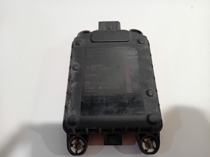 Gebruikte Sensor cruise control Peugeot 308 Prijs € 215,00 Margeregeling aangeboden door Van der Ven Autorecycling B.V.