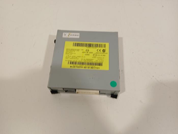 Gebruikte Bluetooth module Mazda CX-5 Prijs € 65,00 Margeregeling aangeboden door Van der Ven Autorecycling B.V.