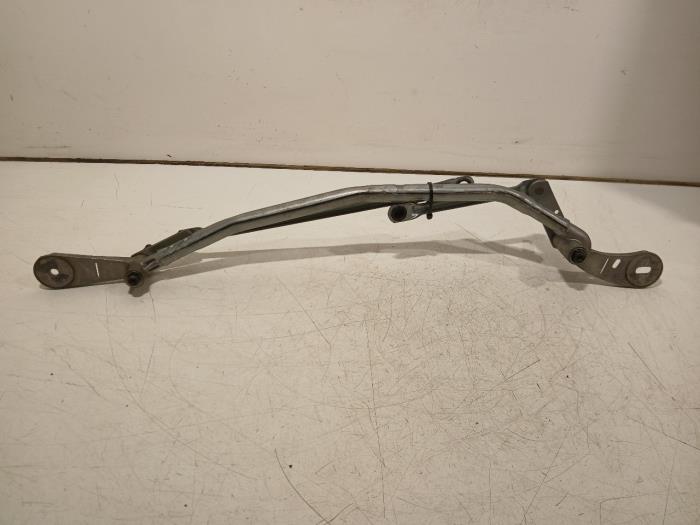 Gebruikte Diversen BMW 3-Serie Prijs € 50,00 Margeregeling aangeboden door Van der Ven Autorecycling B.V.