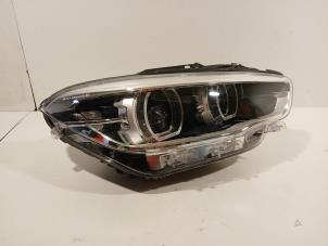 Gebruikte Rechter Koplamp BMW M1 Prijs € 1.081,00 Margeregeling aangeboden door Van der Ven Autorecycling B.V.