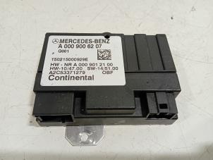 Gebruikte Brandstofleiding Mercedes GLE Prijs € 25,00 Margeregeling aangeboden door Van der Ven Autorecycling B.V.