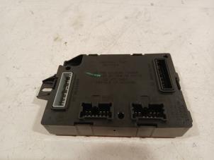 Gebruikte Module Bodycontrol Renault Trafic Prijs € 50,00 Margeregeling aangeboden door Van der Ven Autorecycling B.V.