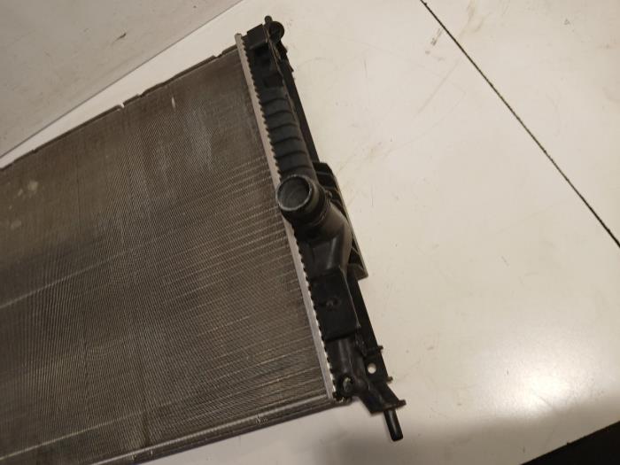 Gebruikte Intercooler Opel Combo Prijs € 15,00 Margeregeling aangeboden door Van der Ven Autorecycling B.V.