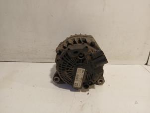 Gebruikte Dynamo Opel Combo Prijs € 26,00 Margeregeling aangeboden door Van der Ven Autorecycling B.V.