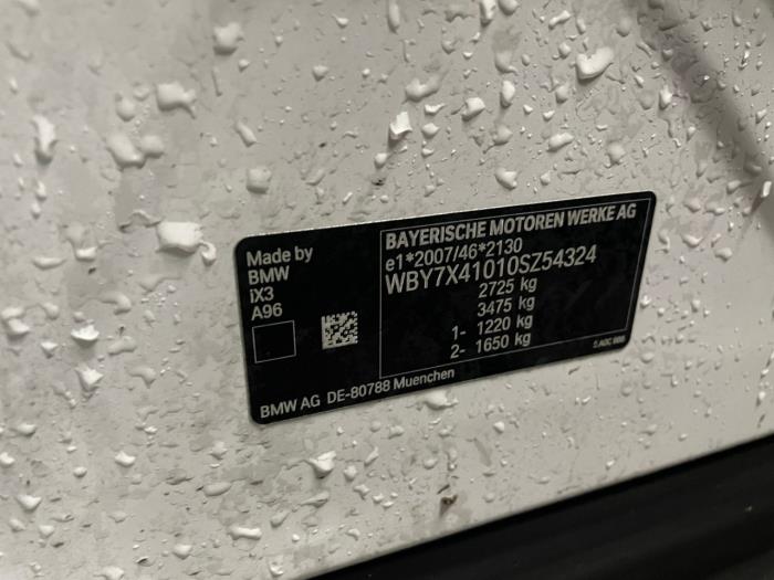 Computer Body Control van een BMW iX3 2021