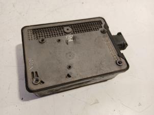 Gebruikte Cruise control sensor BMW 6-Serie Prijs € 242,00 Margeregeling aangeboden door Van der Ven Autorecycling B.V.